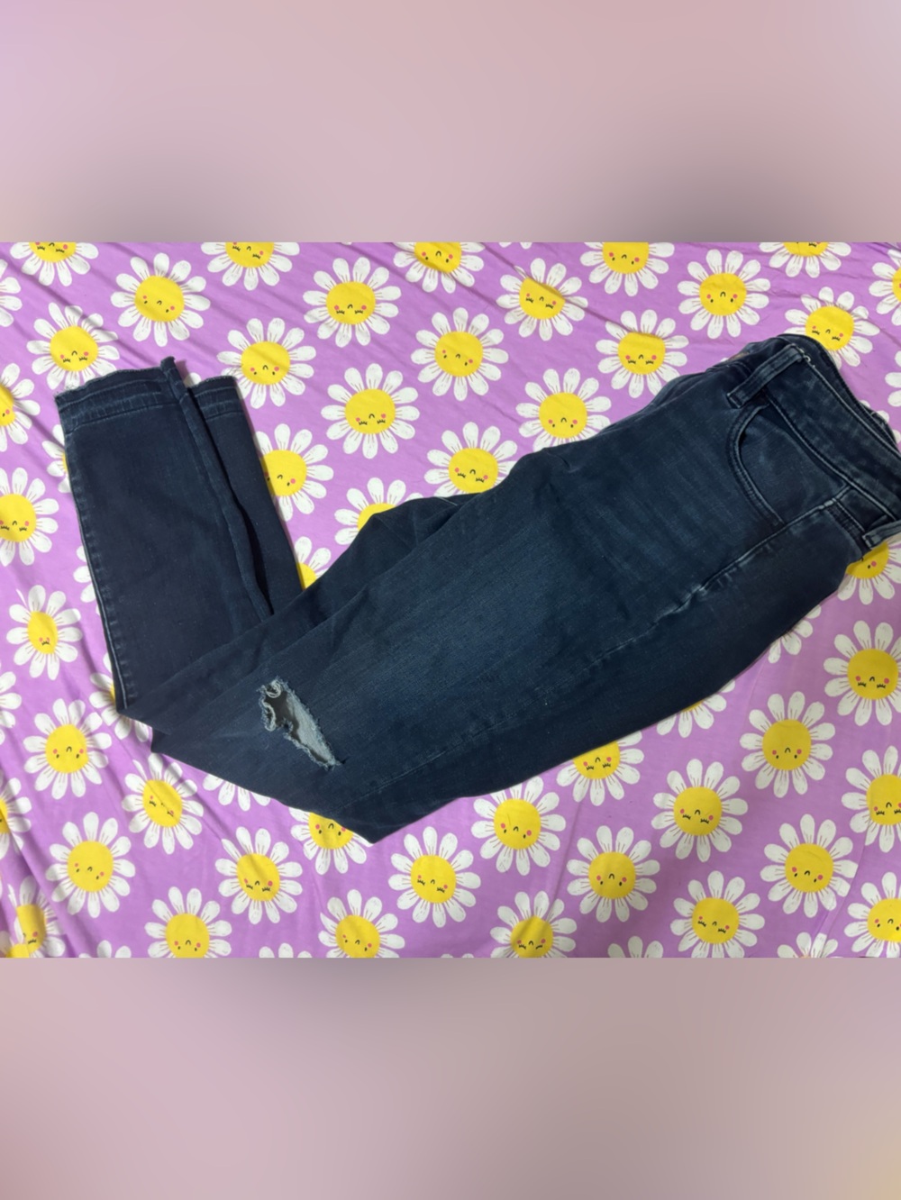 American Eagle Outfitters Dark Blue Distressed Women’s Jeans